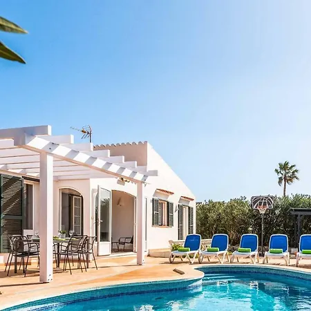 Mimosa Villa *