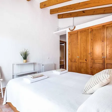 Mimosa Villa *